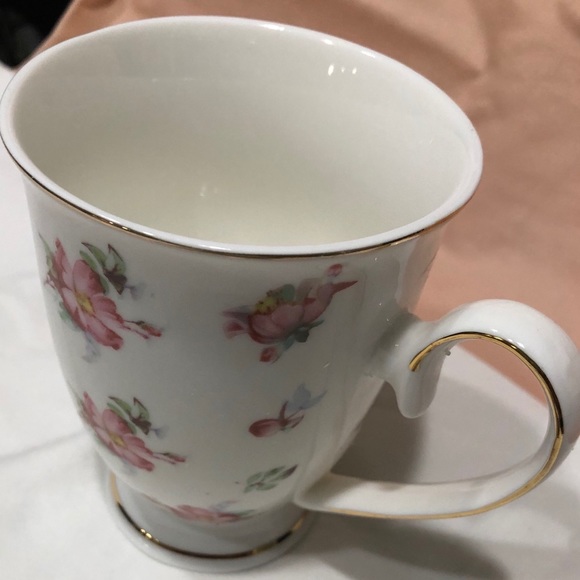2 each Grace’s Teaware Pink Floral Tea/Coffee Cup - Picture 5 of 7